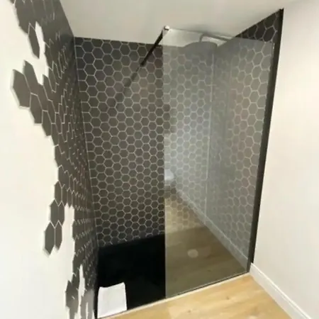 Apartman Le - 5 Personnes Avec Parking Savignac-les-Ormeaux